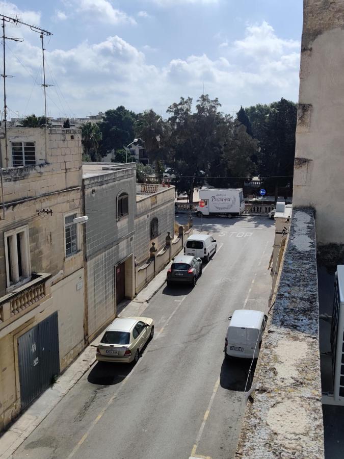 Ferienwohnung Rons Town House Tarxien Exterior foto