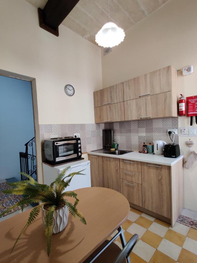 Ferienwohnung Rons Town House Tarxien Exterior foto